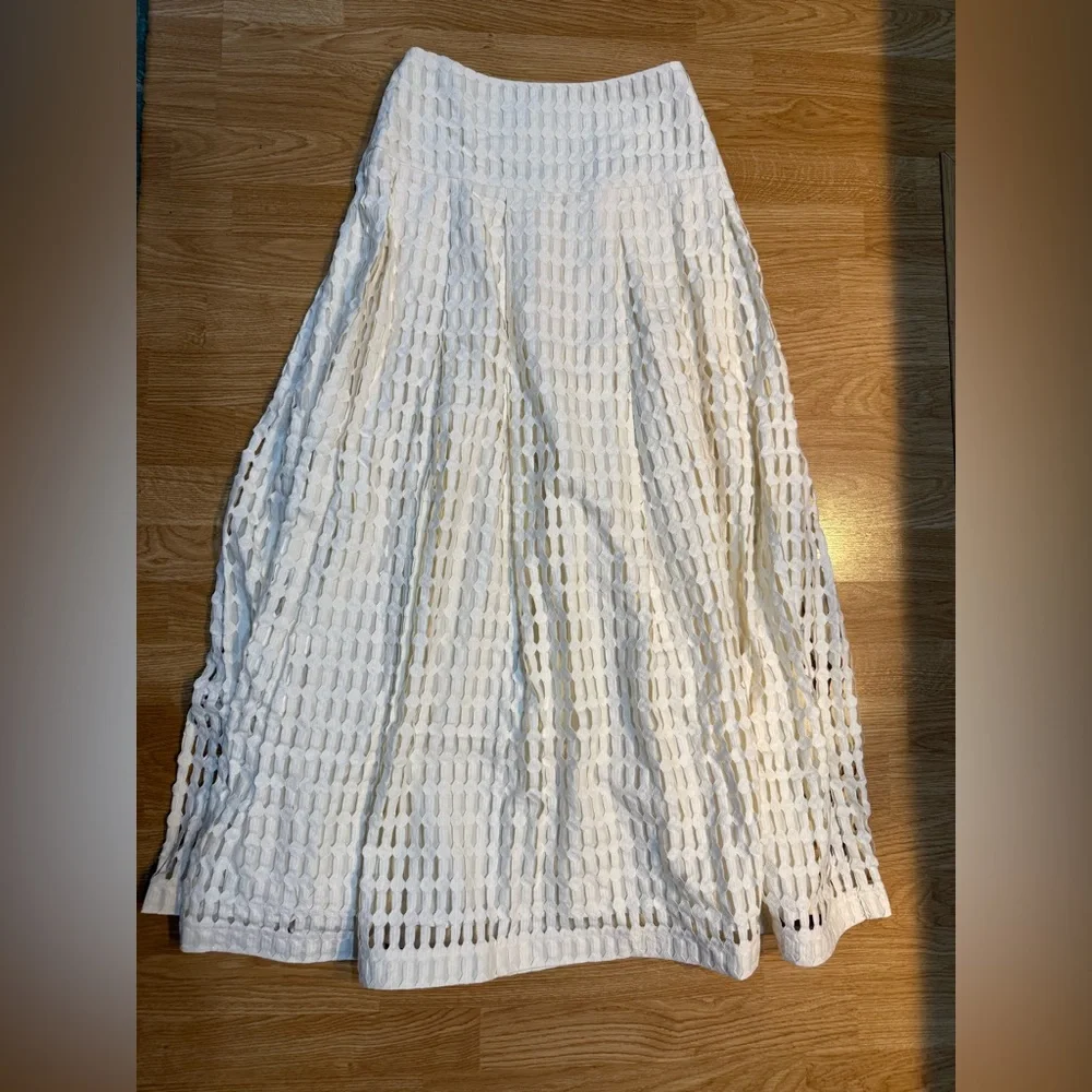 π€ Banana Republic Open Weave Midi Skirt β Ivory / Off-White (Size 2) β NWT π€ - Picture 1 of 7